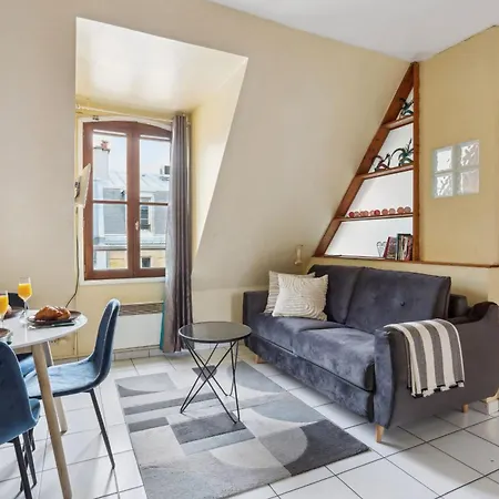 Eiffel Tower & Faubourg - 1Br - Cityapartmentstay-2